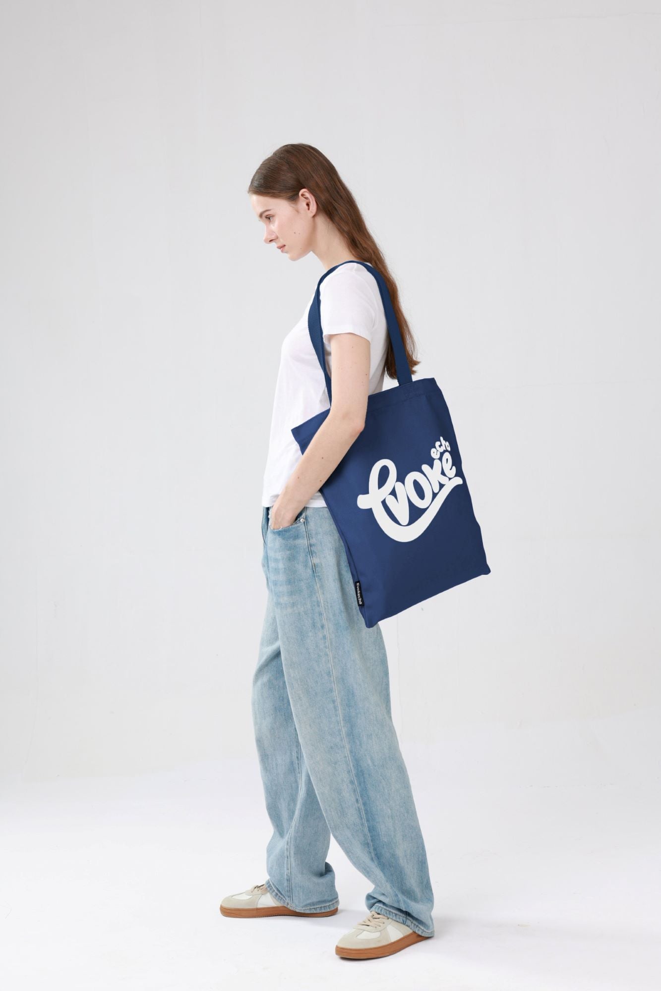 Navy_large_dopamine canvas_tote_bag_model