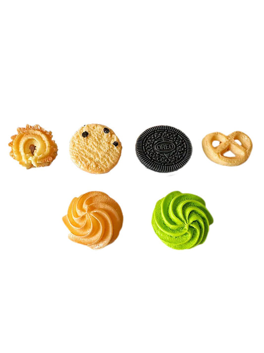 Evoke “FUN”-Cute And Realistic Cookie Pin