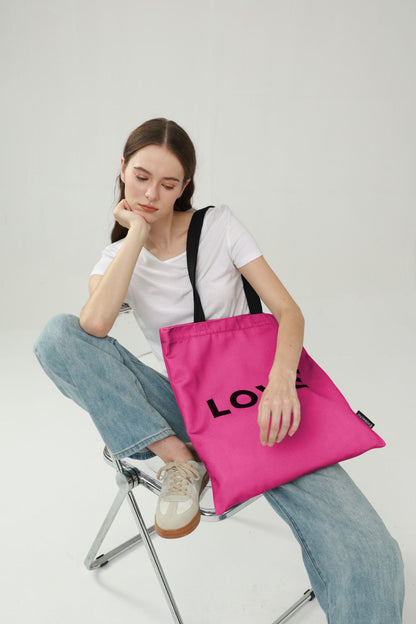 pink_large_dopamine canvas_tote_bag_model